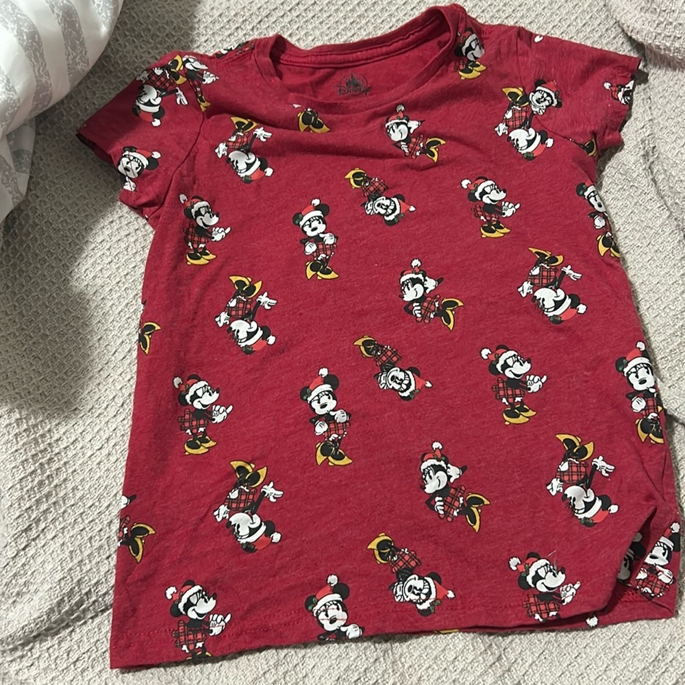 Disney Minnie shirt